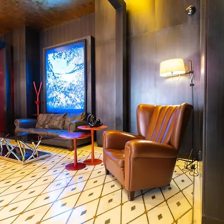 Saifi Suites Hotel-3